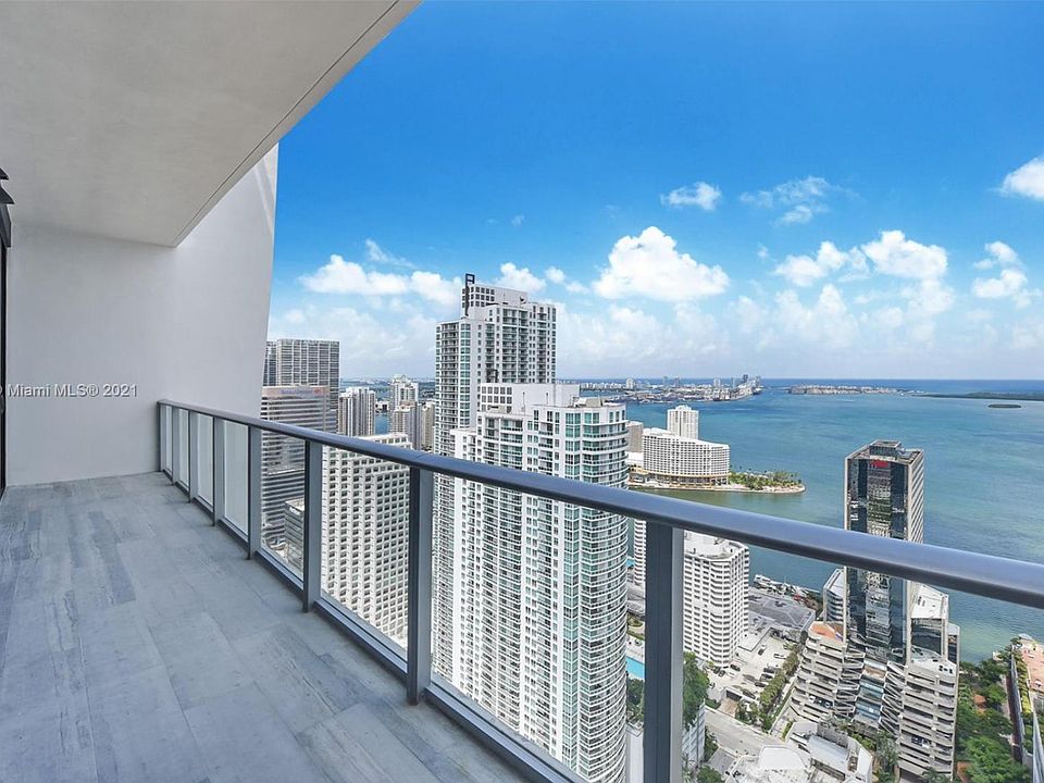 1st image of 1010 Brickell Ave #4907