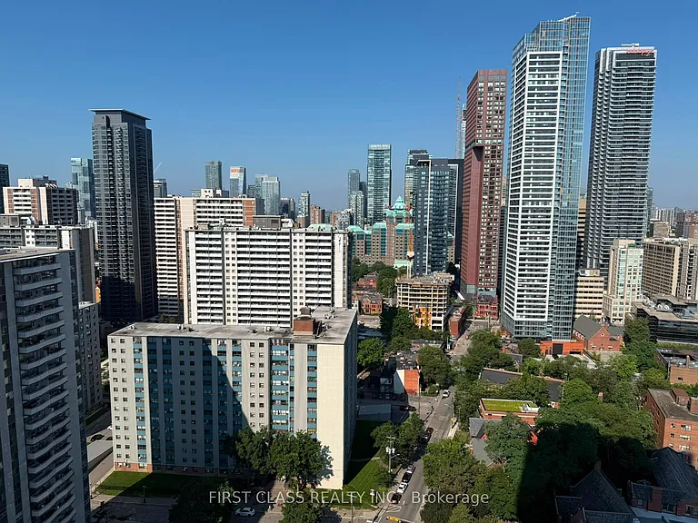 575 Bloor St E #2510 — Photo 11