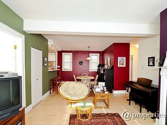 Living Room/Dining Room