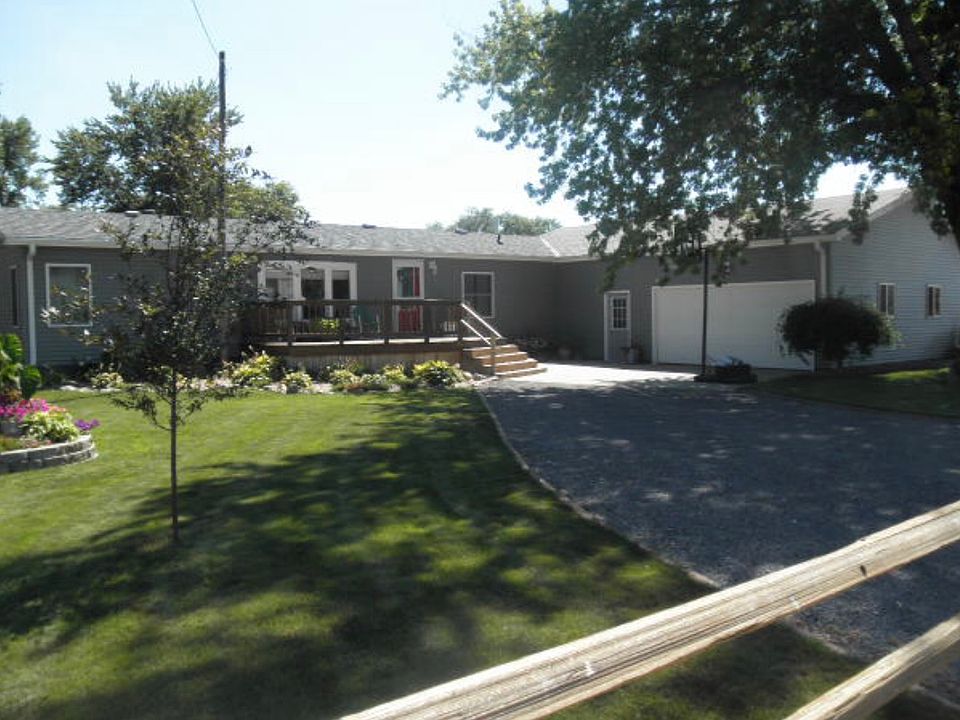 1st image of 513 Lewis Ave