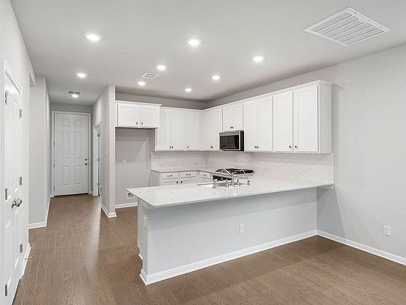 Cannon Ranch - Brodie Interior Image 4