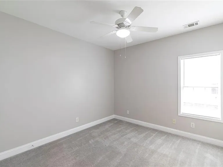104 Bryce Dr — Photo 21