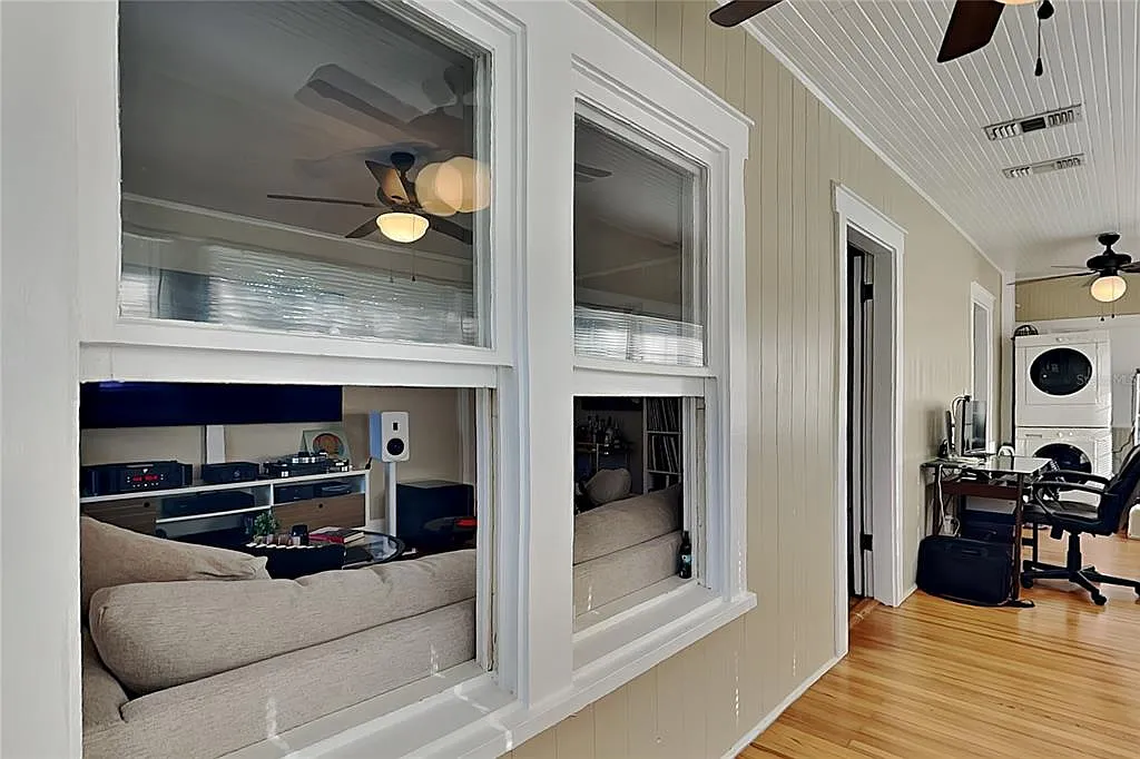 1 bed, 1.0 bath, 840 sqft, $2,245 — Photo 3