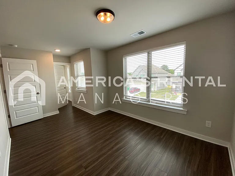 11 County Road 1702 — Photo 20