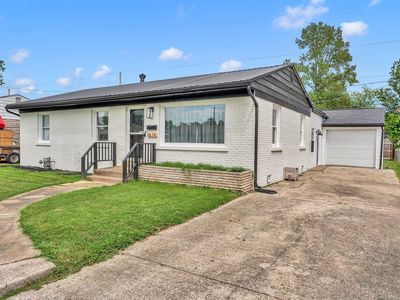 1824 Broadmoor Ave, Evansville, IN, 47714