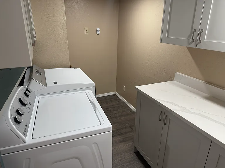 9415 Rio Grande Blvd NW #5 — Photo 16