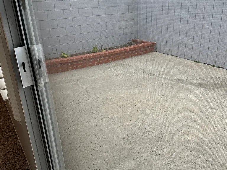 1075 Springs Ln — Photo 19