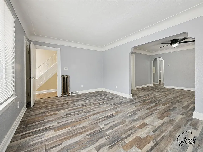 16831 Mendota - Bohdi Enterprises LLC — Photo 5