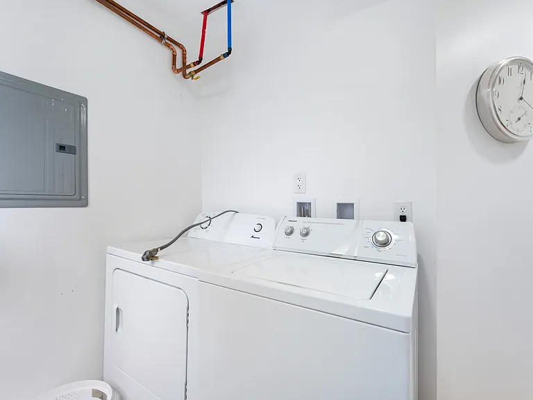 1523 E Madge Ave #1 — Photo 19