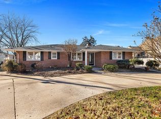 1247 Caulks Hill Rd, Saint Charles, MO