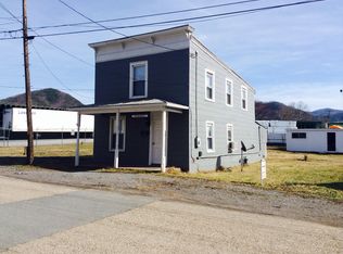526 Factory St, Buena Vista, VA 24416