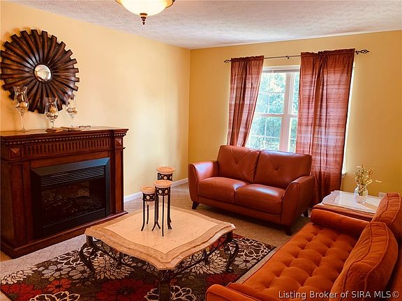 4th image of 3823 Homestead Drive