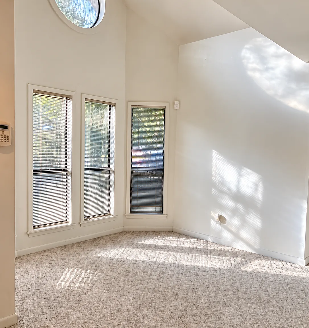 1 bed, 720 sqft, $800 — Photo 3