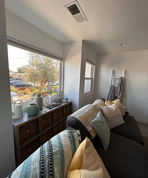 2660 Figueroa Blvd — Photo 11