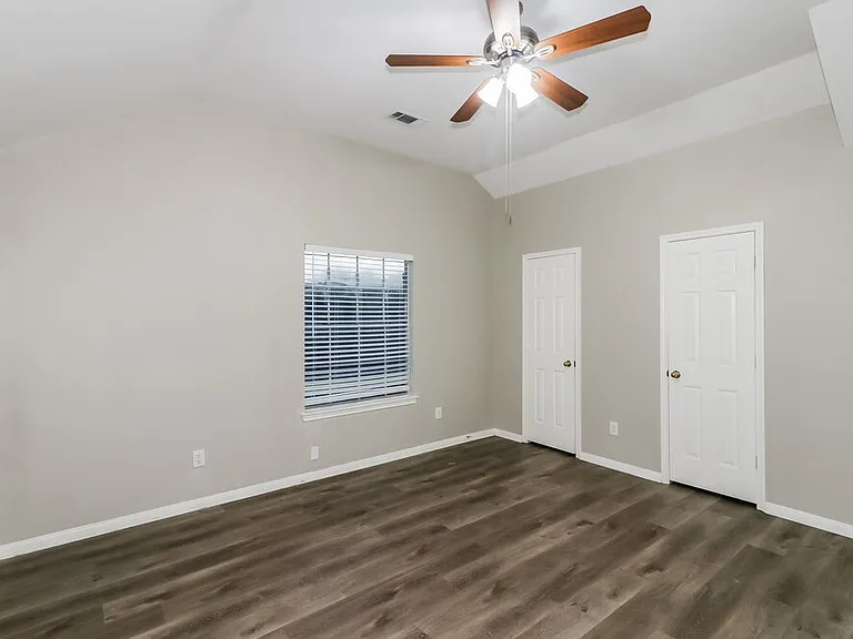 1423 Tilman Dr — Photo 14