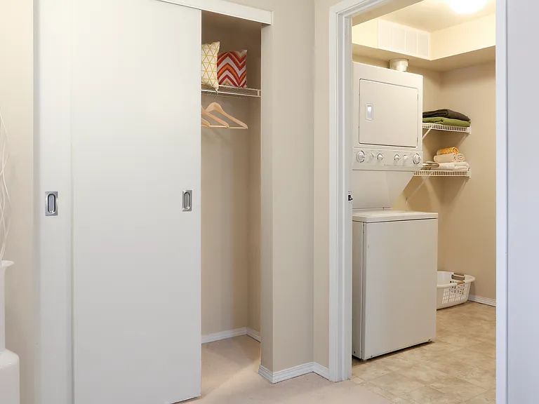 333 Warde Ave — Photo 17