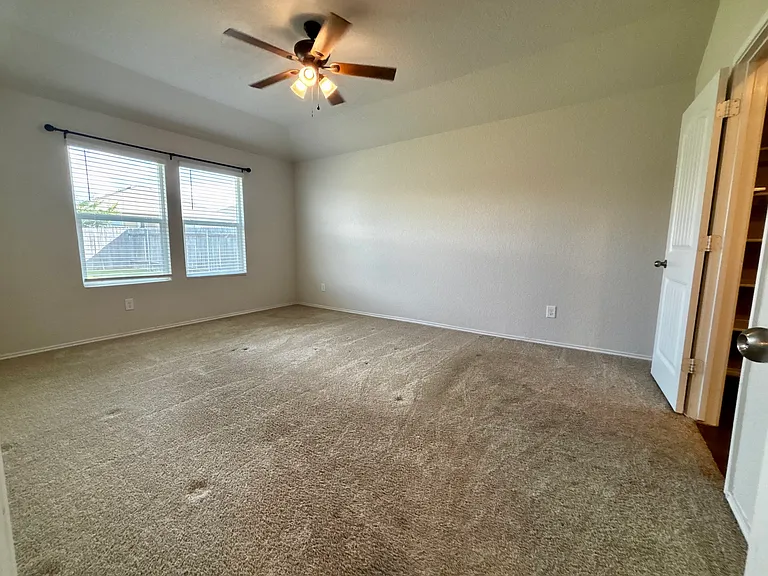 812 Indigo Way — Photo 17