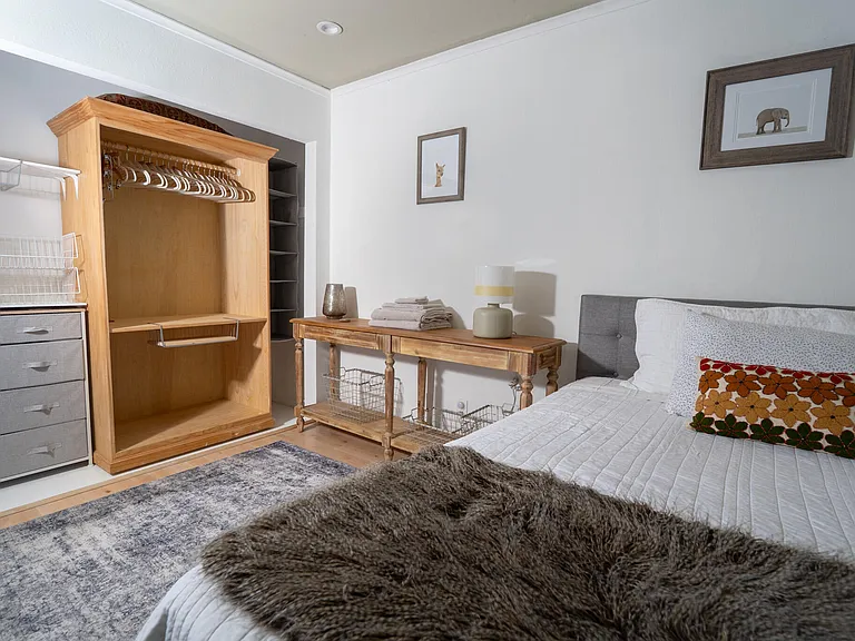 1031 Miramonte Dr #6 — Photo 8