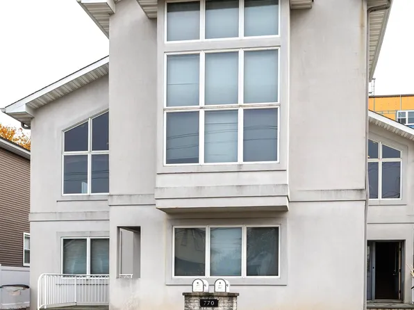 770 6th Street image 23 of 49