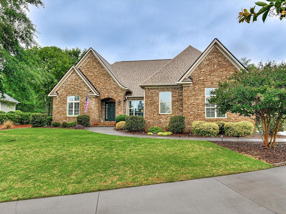 1st image of 138 Bristlecone Dr