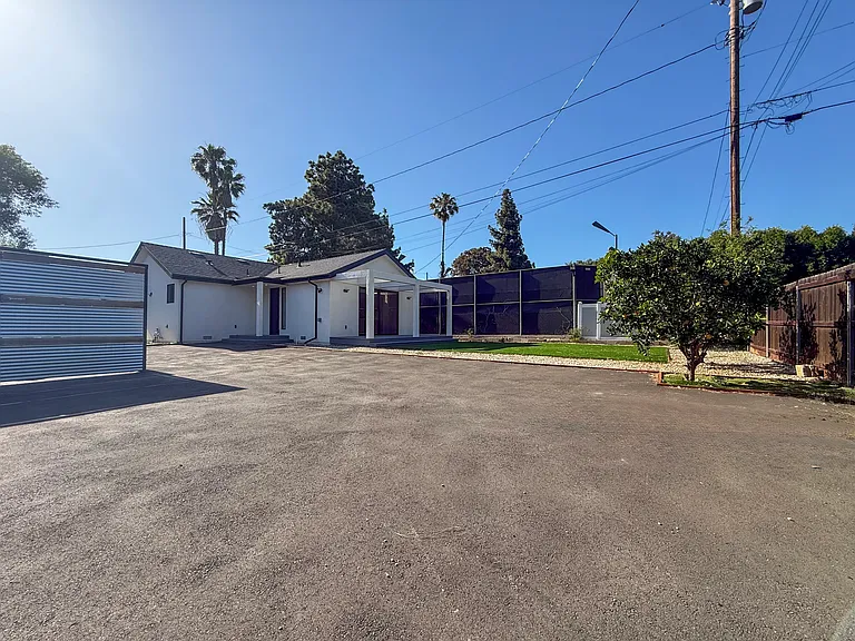 17353 Gresham St — Photo 19