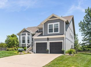 20111 Crestone St, Spring Hill, KS 66083