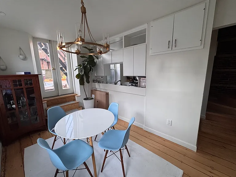 65 Pinckney St #3 — Photo 4