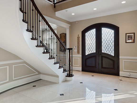 5th image of 1134 Wildwood Ln