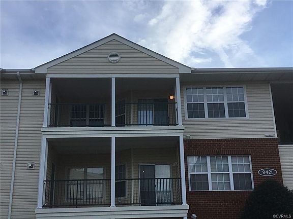 2nd image of 9421 Links Ln APT J