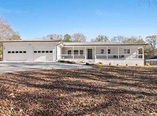 6010 Lights Ferry Rd, Flowery Branch, GA 30542