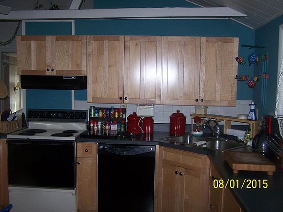 3rd image of 960 Jacob Dr