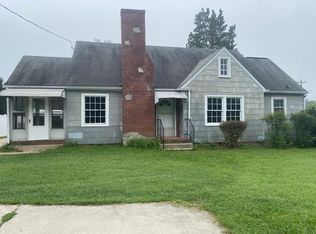 212 W Clemmonsville Rd, Winston Salem, NC 27127
