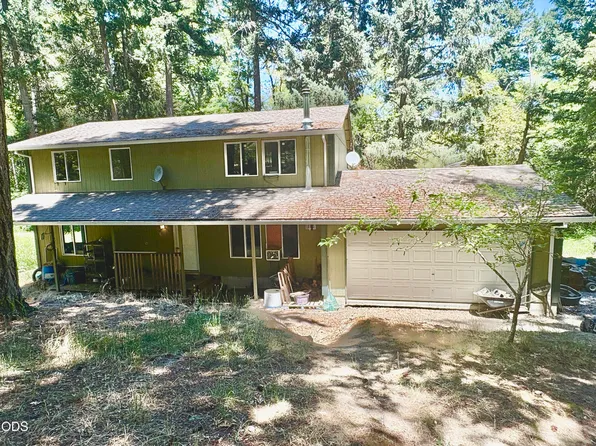 1202 Sheraton Dr, Williams, OR 97544
