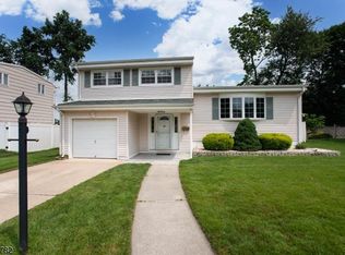 50 Piedmont Dr, Old Bridge, NJ 08857
