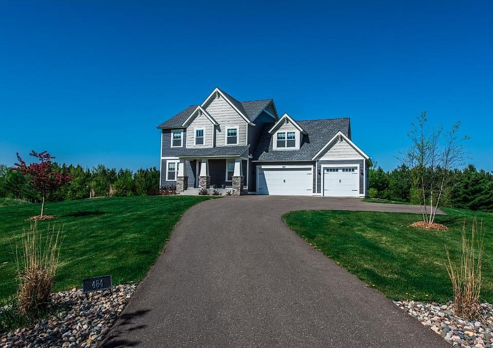 Stunning Custom Built home!