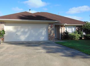 7865 Kemper Cir, Beaumont, TX 77707