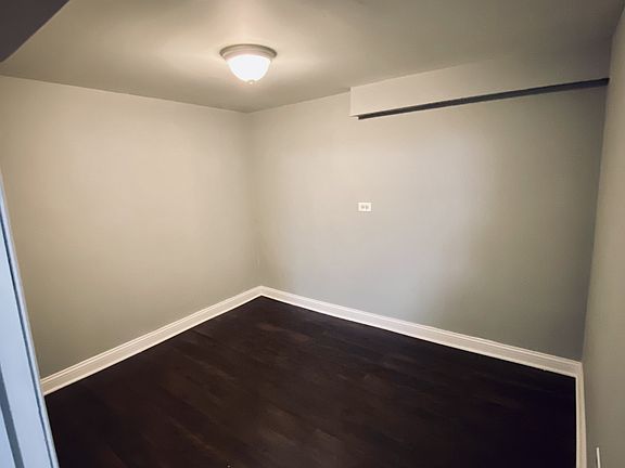 5th image of 5639 S Fairfield Ave #B