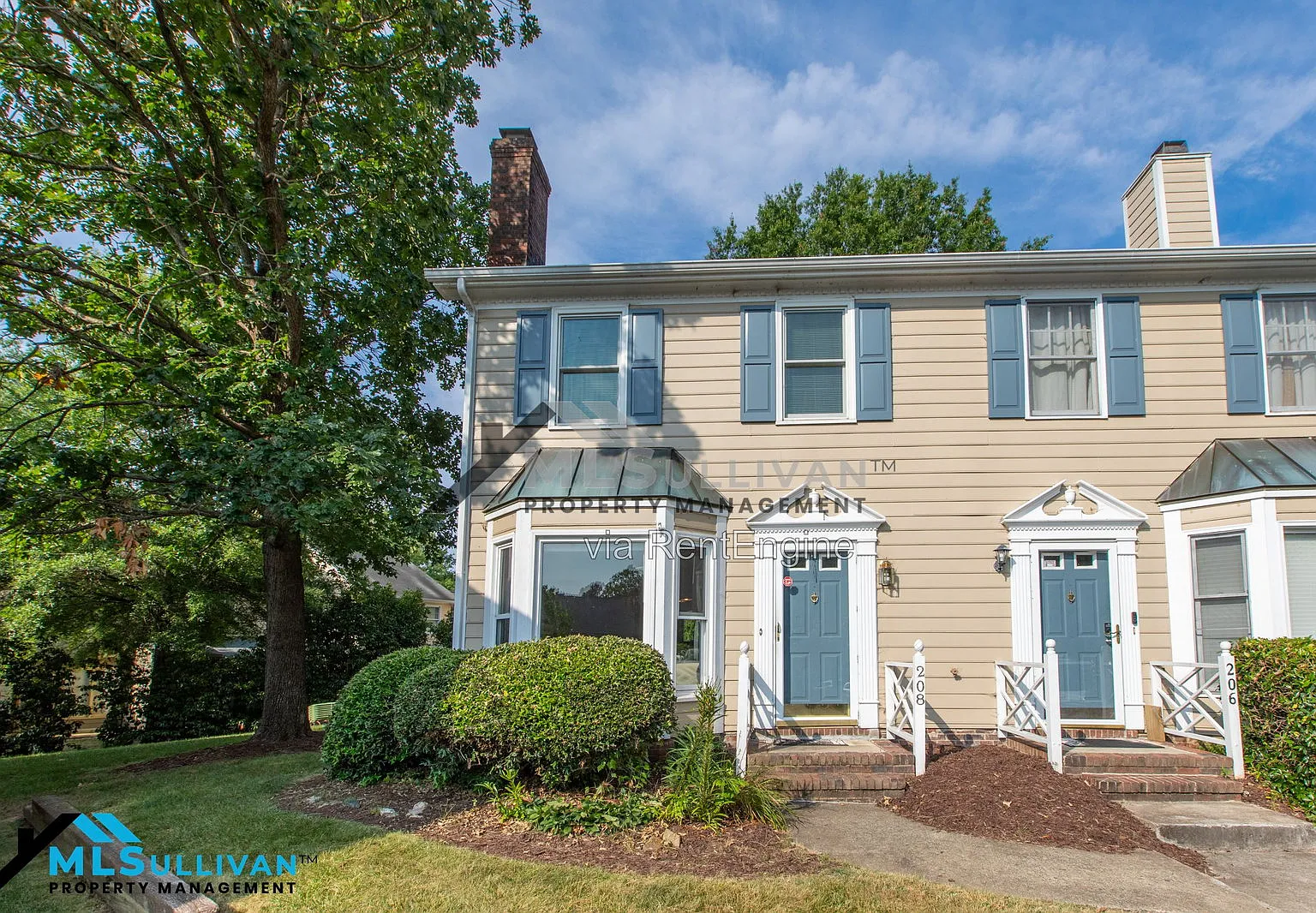 2 bed, 2.5 bath, 1348 sqft, $1,845 — Photo 2