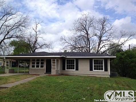 1st image of 301 Golden Crown Dr