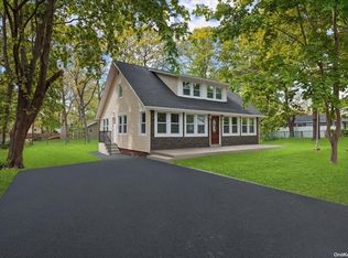 154 Patchogue Ave, Mastic, NY 11950