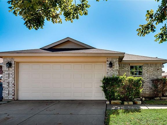 3rd image of 1010 Port Aransas Dr