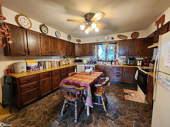 2nd image of 1291 80th St