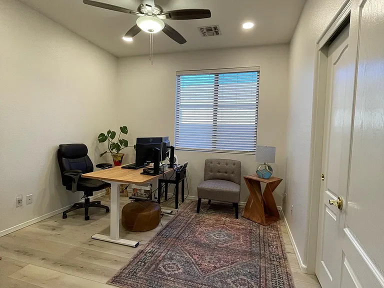 1733 W Nighthawk Way — Photo 19