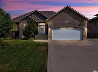 3 Lott Rd E, White City, SK S4L0B6