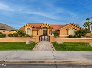 2433 N Alamo, Mesa, AZ 85213