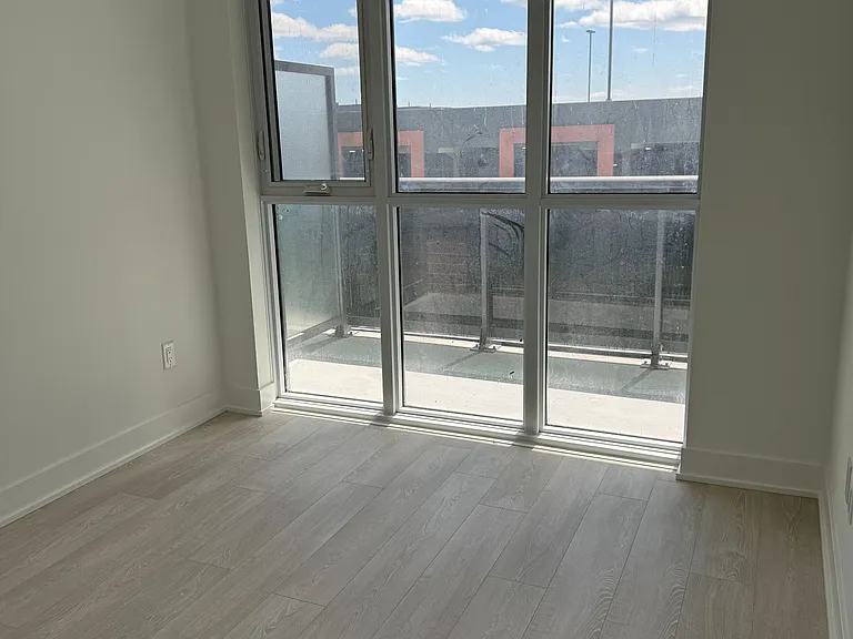2545 Simcoe St N #339 — Photo 8