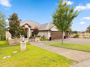 303 Emerald Way, Horseshoe Bay, TX 78657-0000