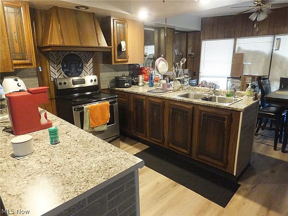 4th image of 3000 Brookpark Rd