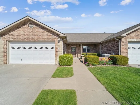 505 Saint Andrews Cir, Grove, OK 74344