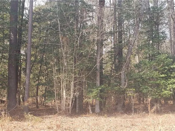 70 Homestead Rd, Franklin, VA 23851